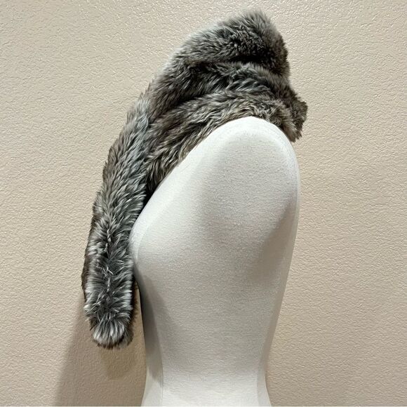 Faux Fur Scarf Collar Wrap - Picture 6 of 13
